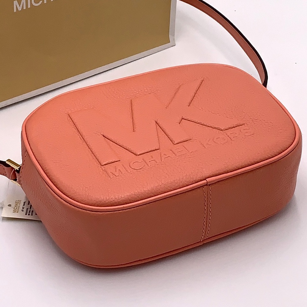 MICHAEL KORS
Jet Set Medium Embossed Pebbled Leather Crossbody Bag Sherbert - Picture 7 of 16